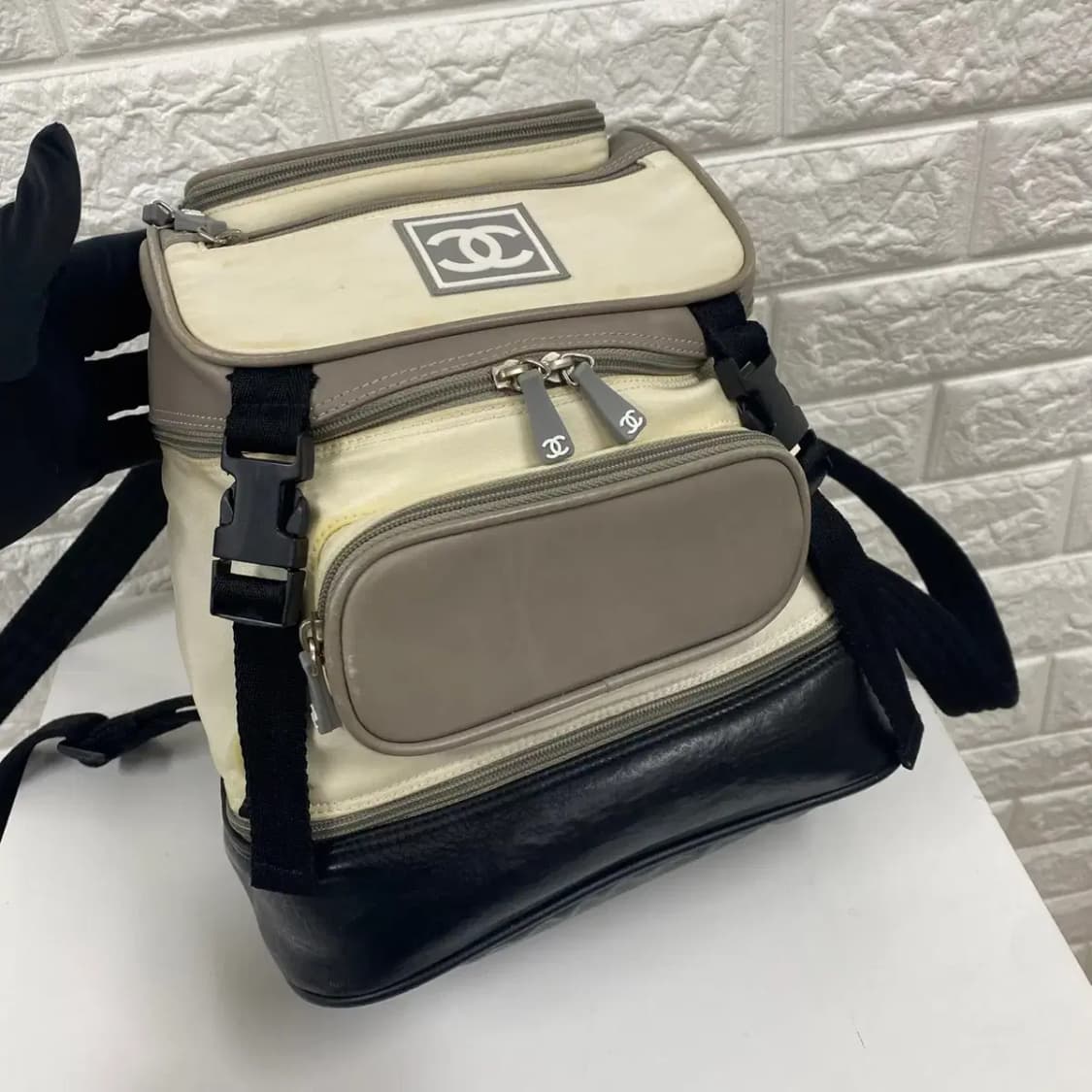 CHANEL / 빈티지 샤넬 6번대 스포츠 라인 스몰 백팩 상품이미지6