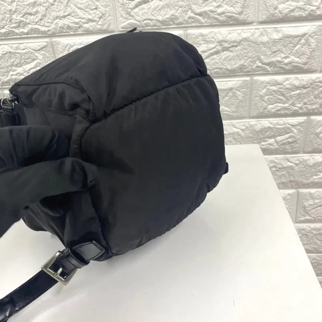 PRADA / 빈티지 프라다 블랙 포코노 삼각로고 나일론 스몰 백팩 상품이미지6