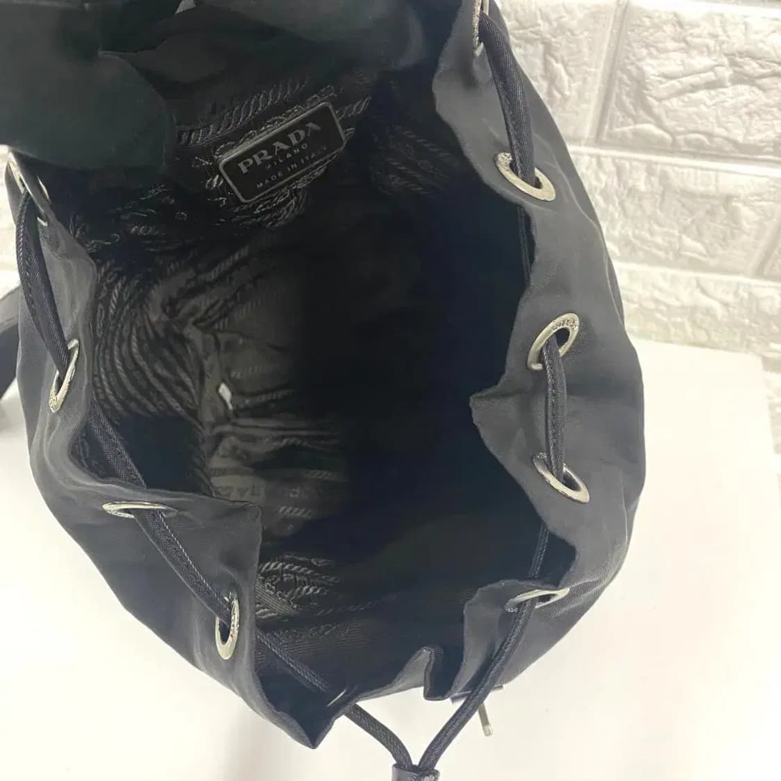 PRADA / 빈티지 프라다 블랙 포코노 삼각로고 나일론 스몰 백팩 상품이미지9