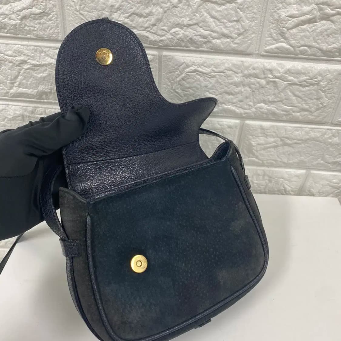 GUCCI / 빈티지 구찌 다크네이비 누벅 스몰 벨트백 / 투웨이백 상품이미지9