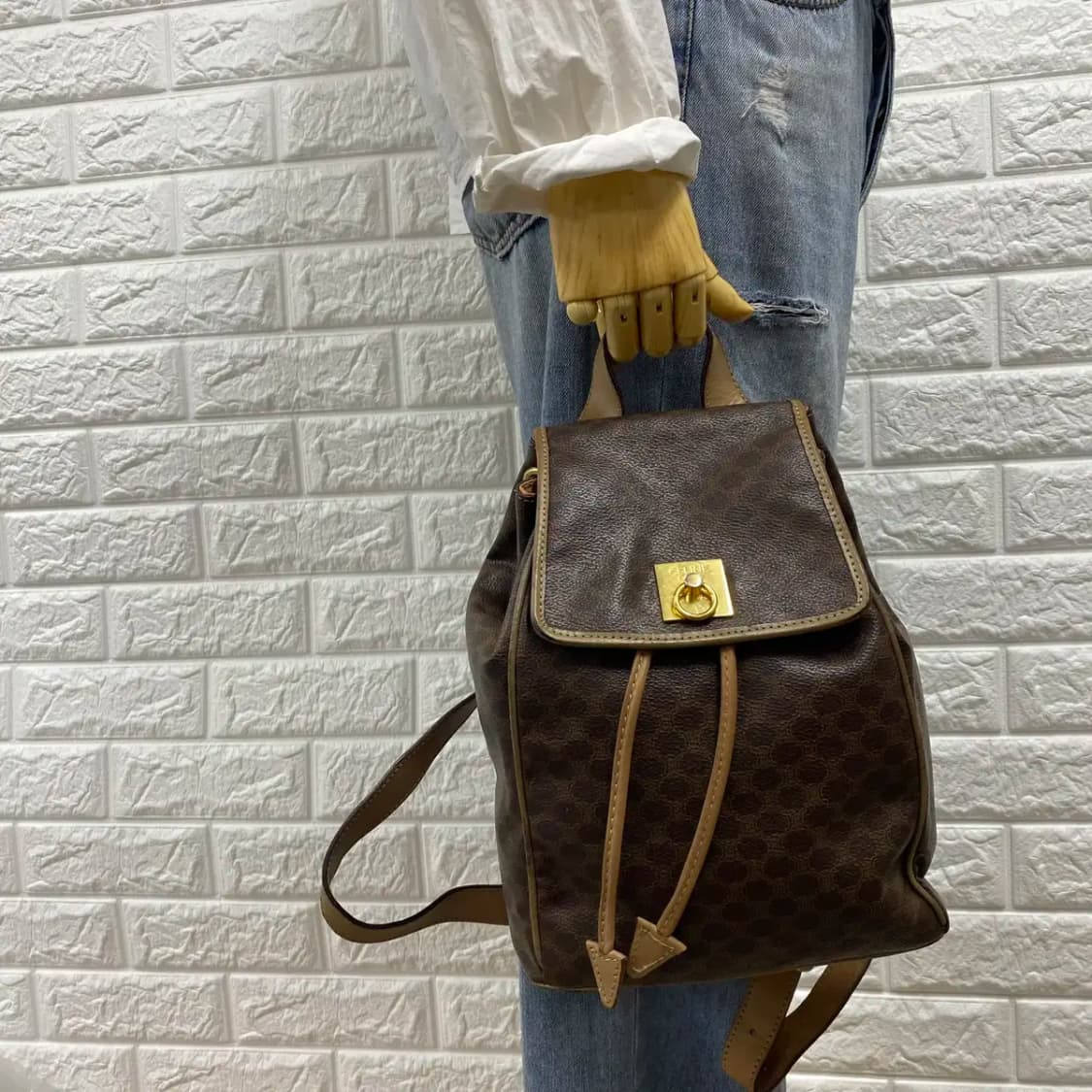 CELINE / 빈티지 셀린느 골드링 브라운 마카담 백팩 상품이미지4