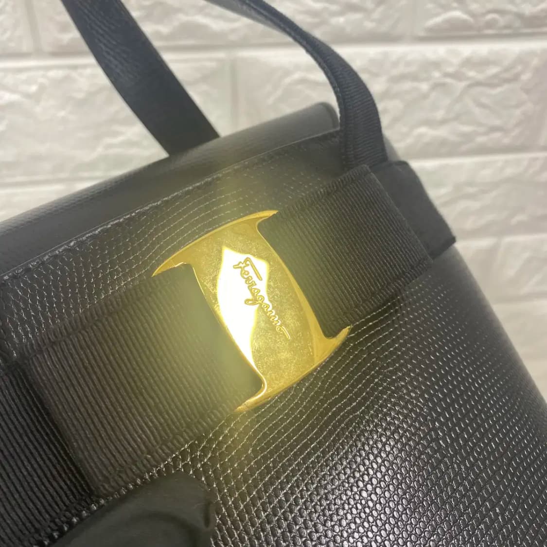 FERRAGAMO/빈티지 페라가모 블랙 리자드 원통 바라 버킷백/복조리백 상품이미지9