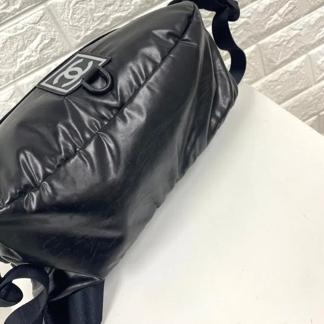 CHANEL / 빈티지 샤넬 8번대 스포츠 라인 블랙 바디백 / 원숄더백 상품이미지6