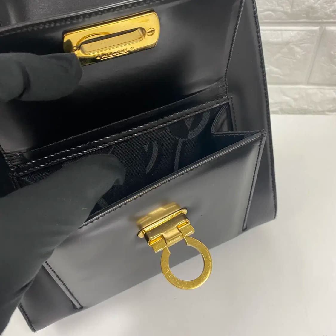 FERRAGAMO/빈티지 페레가모 블랙 레더 간치니 스몰 토트백/투웨이백 상품이미지9