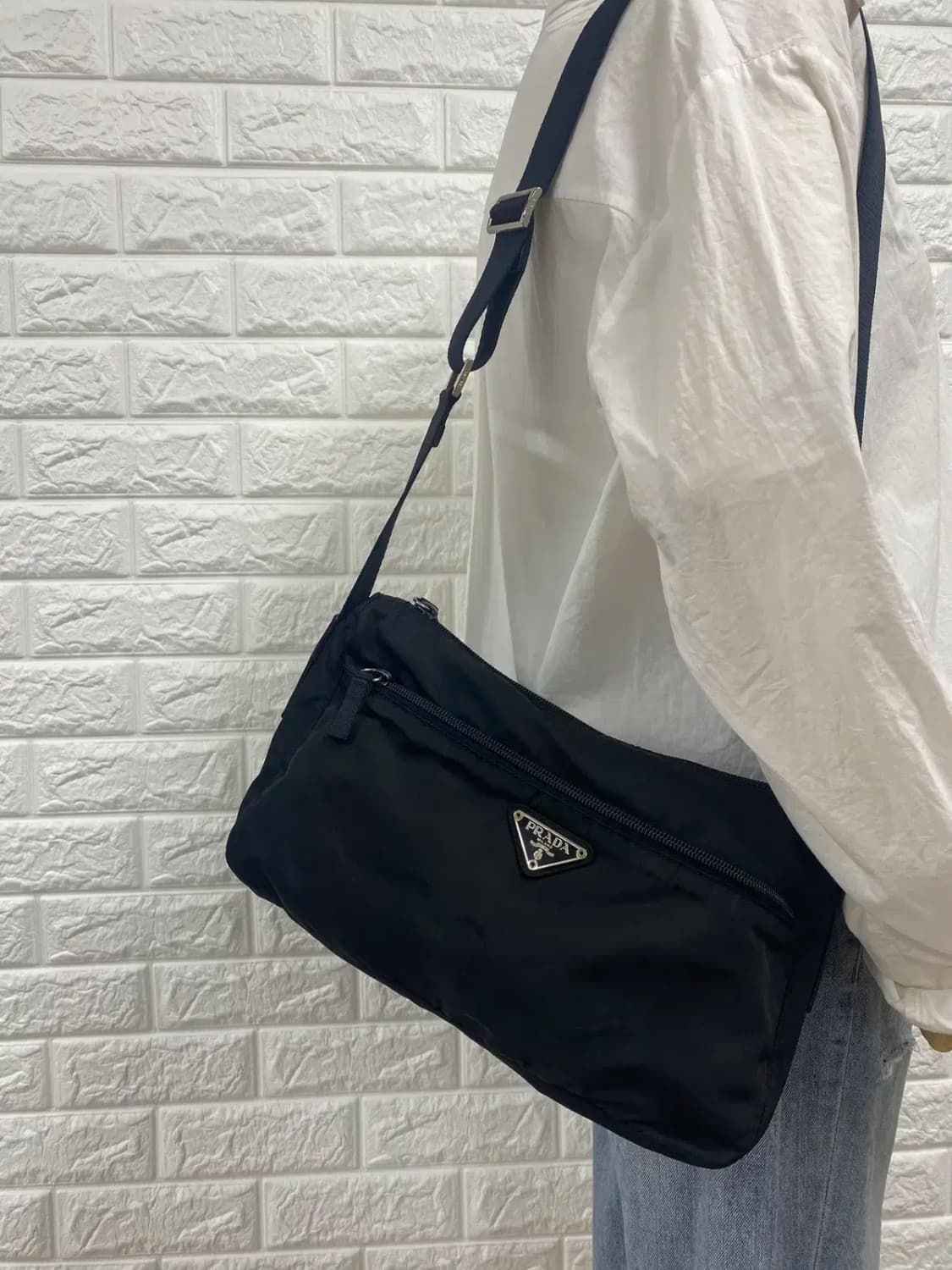 PRADA / 빈티지 프라다 삼각로고 블랙 포코노 나일론 숄더백 상품이미지2