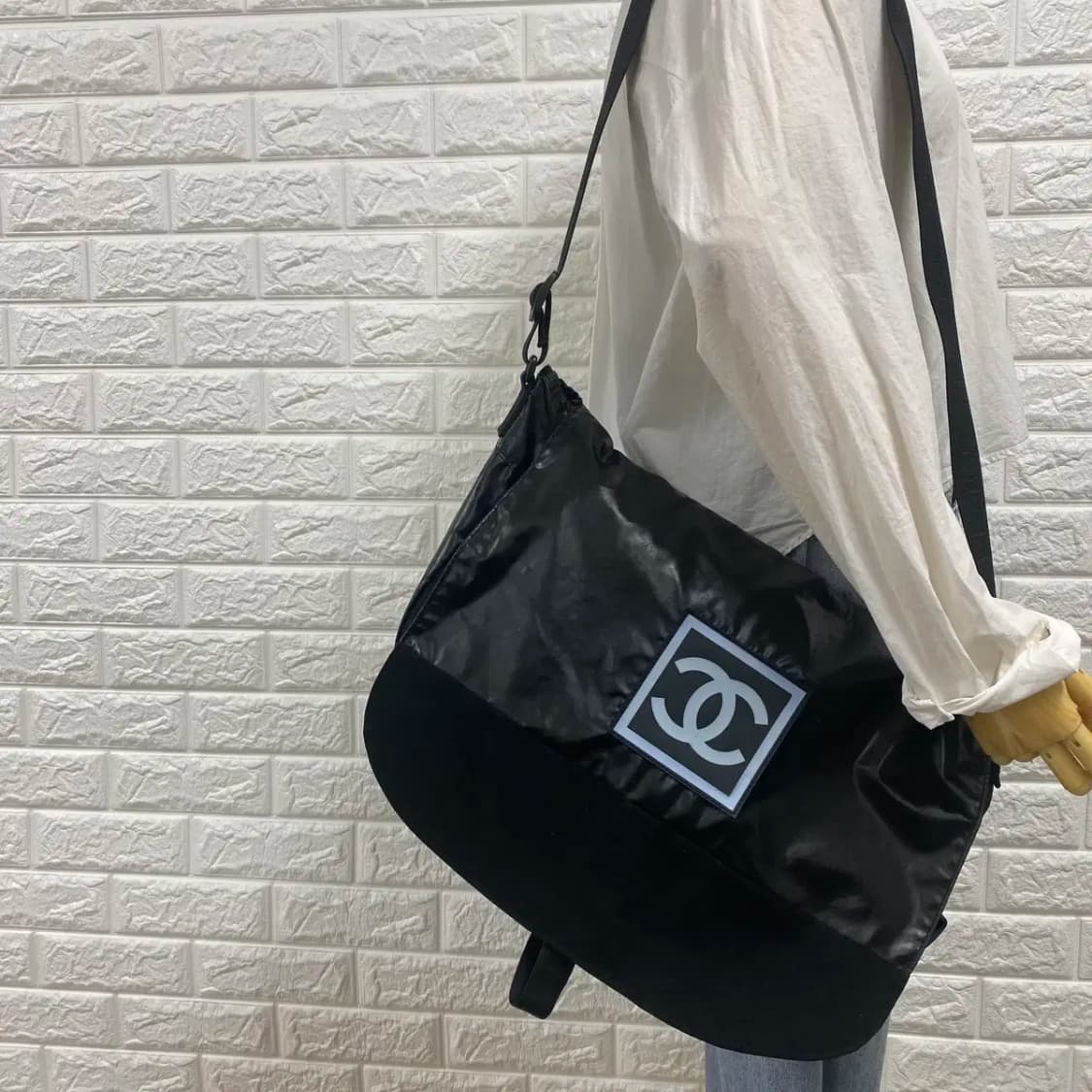 CHANEL / 빈티지 샤넬 8번대 스포츠 라인 메신저 백 / 크로스백 상품이미지2