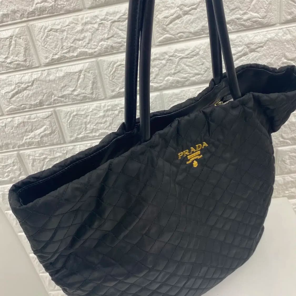 PRADA / 빈티지 프라다 블랙 나일론 퀼팅 토트백 상품이미지8
