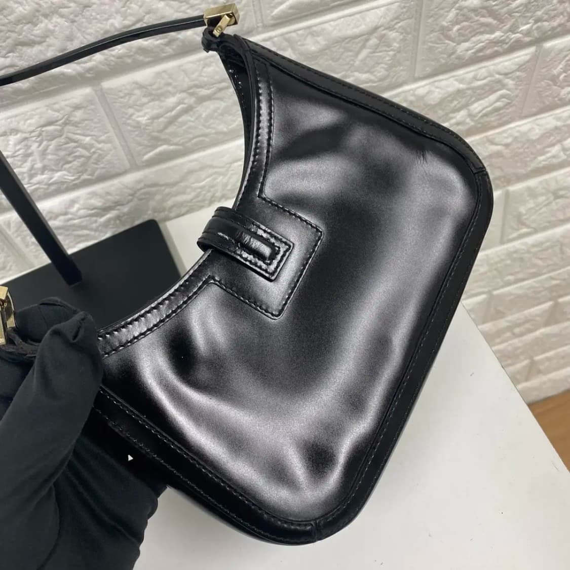 GUCCI / 빈티지 구찌 블랙 페이던트 GG 미니 호보백 / 숄더백 상품이미지5