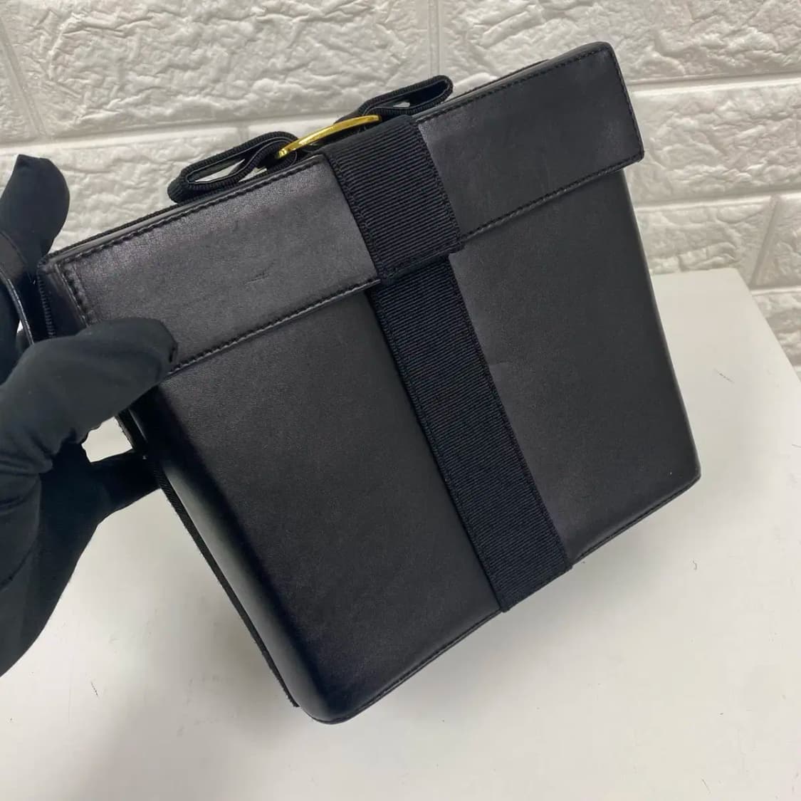 FERRAGAMO / 빈티지 페레가모 블랙 바라보우 크로스바디백 /숄더백 상품이미지3