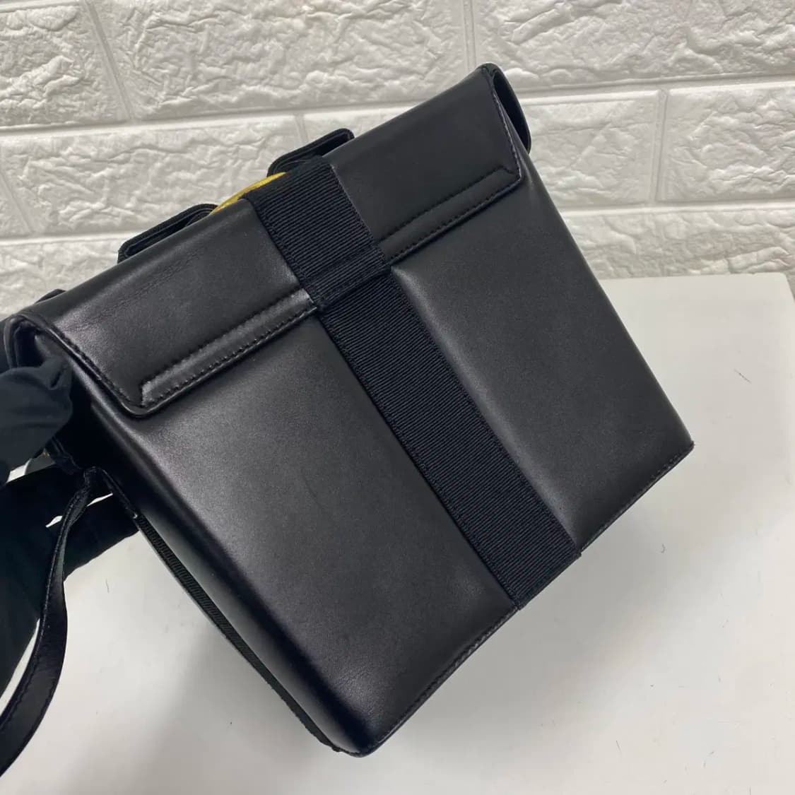 FERRAGAMO / 빈티지 페레가모 블랙 바라보우 크로스바디백 /숄더백 상품이미지4