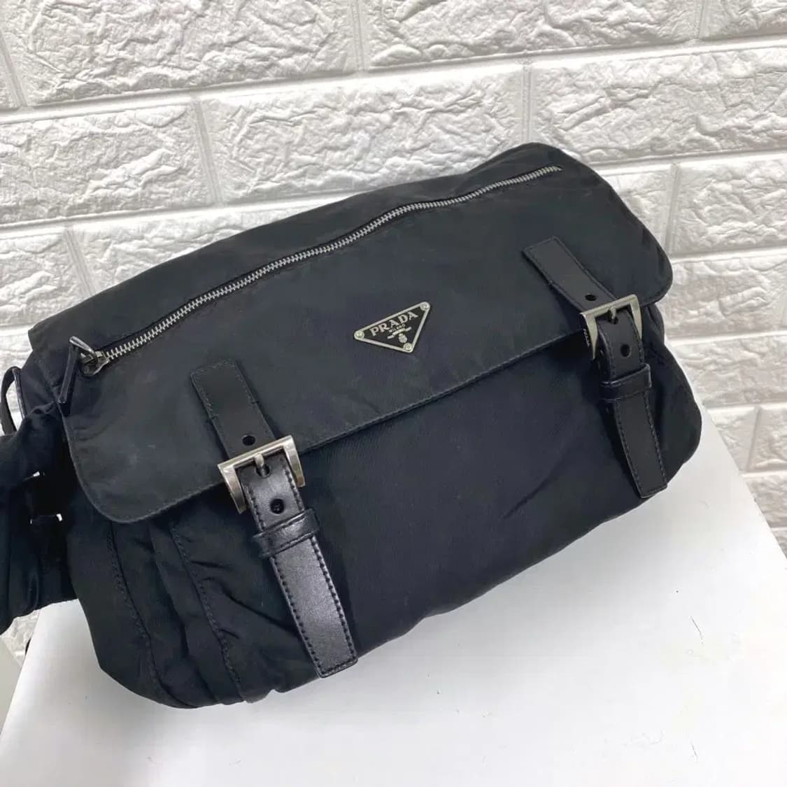 PRADA / 빈티지 프라다 삼각로고 블랙 포코노 나일론 투버클 숄더백 상품이미지3