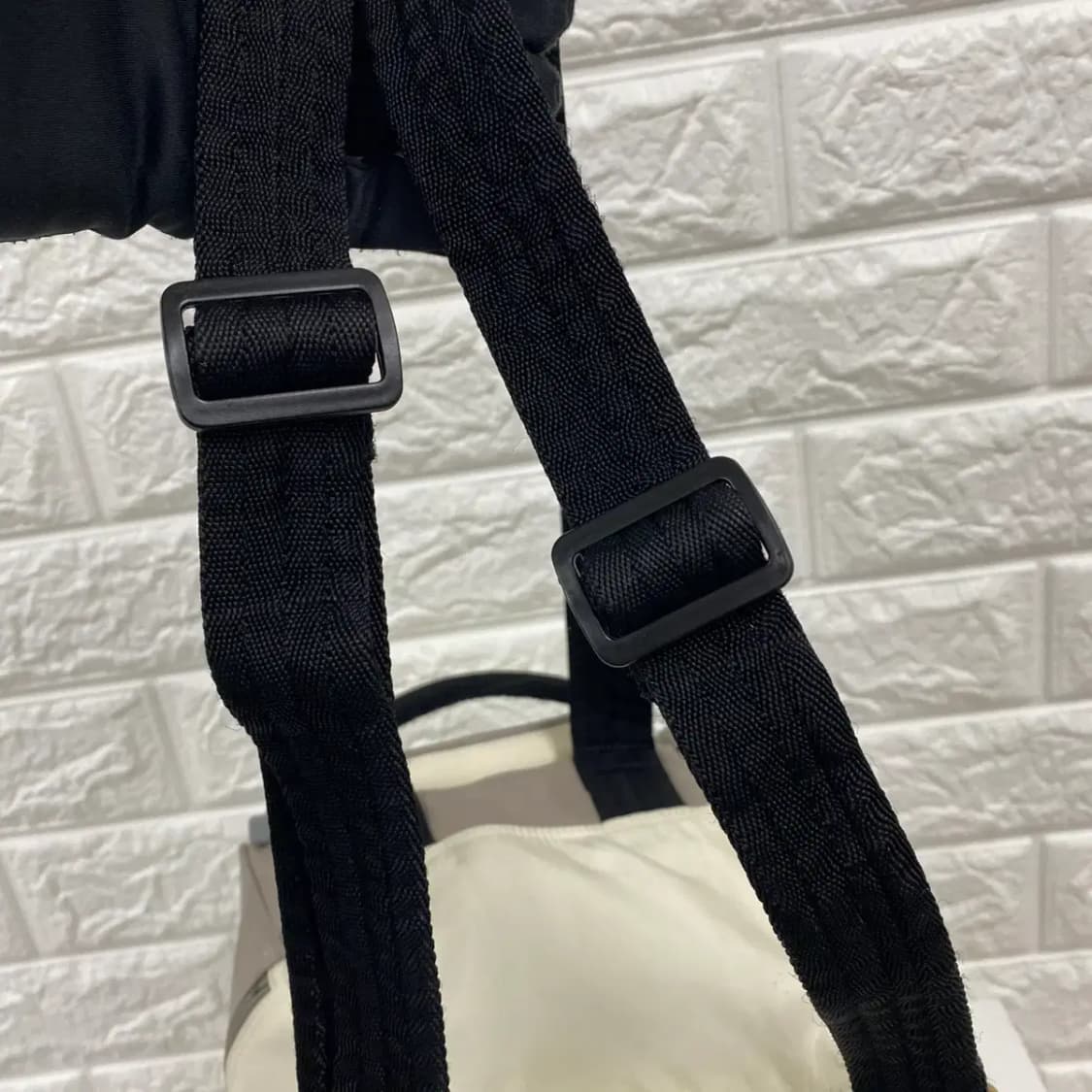 CHANEL / 빈티지 샤넬 6번대 스포츠 라인 스몰 백팩 상품이미지9