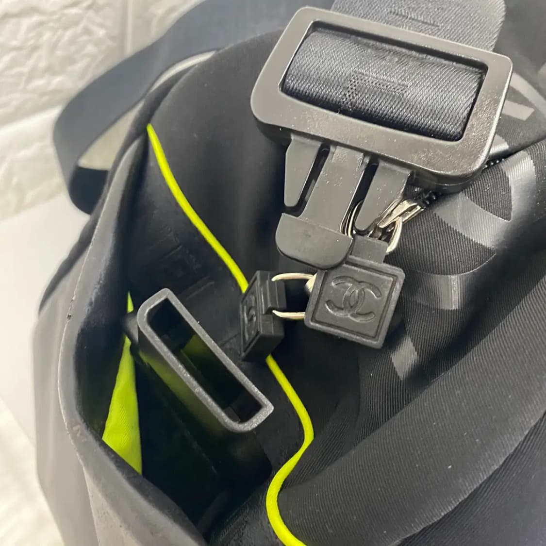 CHANEL /빈티지 샤넬 9번대 스포츠 라인 블랙 보스턴 백 /크로스백 상품이미지8