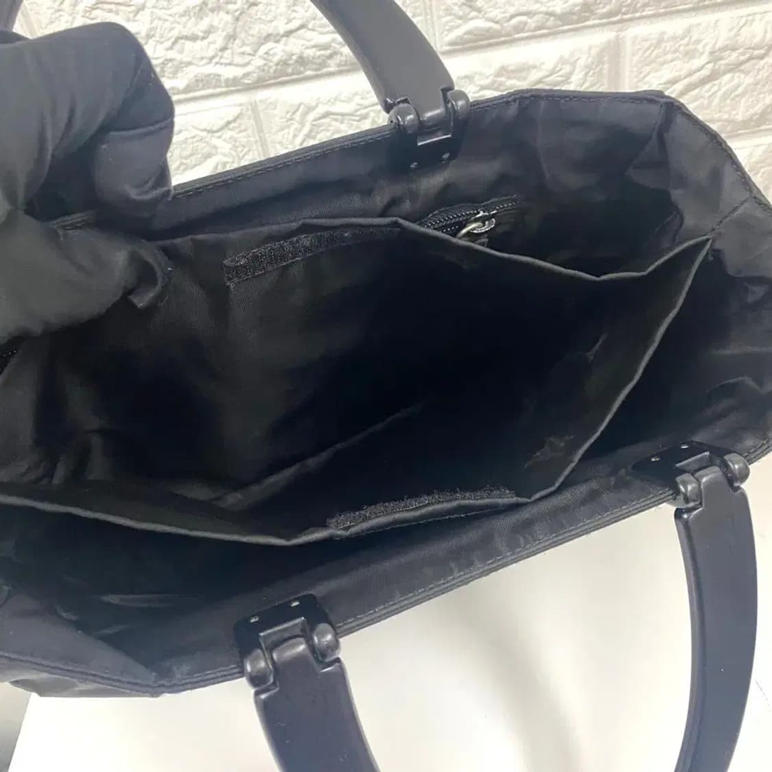 PRADA / 빈티지 프라다 삼각로고 포코노 블랙 나일론 토트백 상품이미지9