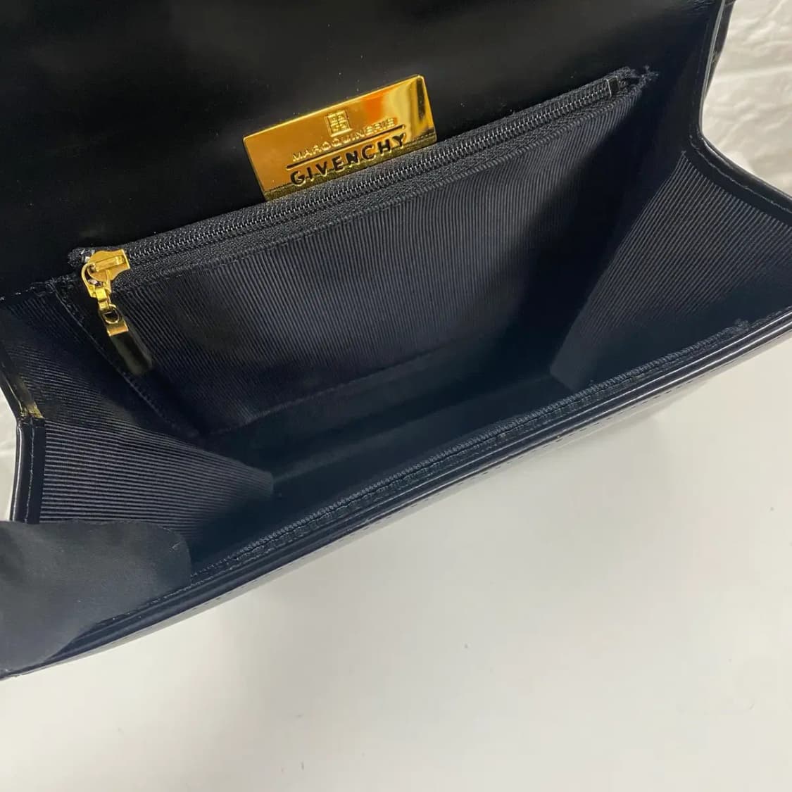 GIVENCHY / 빈티지 지방시 4G 금장 로고 블랙 카프 탑 핸들백 상품이미지10