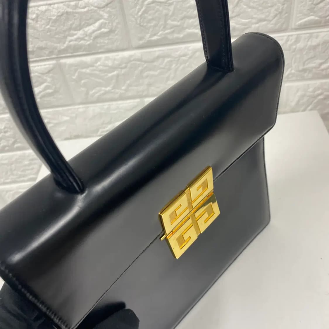 GIVENCHY / 빈티지 지방시 4G 금장 로고 블랙 카프 탑 핸들백 상품이미지6