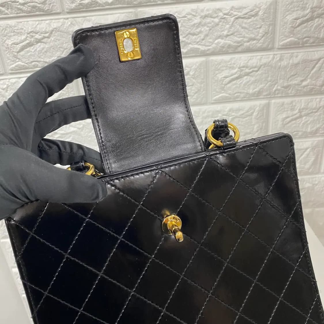 CHANEL / 빈티지 샤넬 4번대 블랙 페이던트 퀼팅CC 토트백/핸드백 상품이미지9