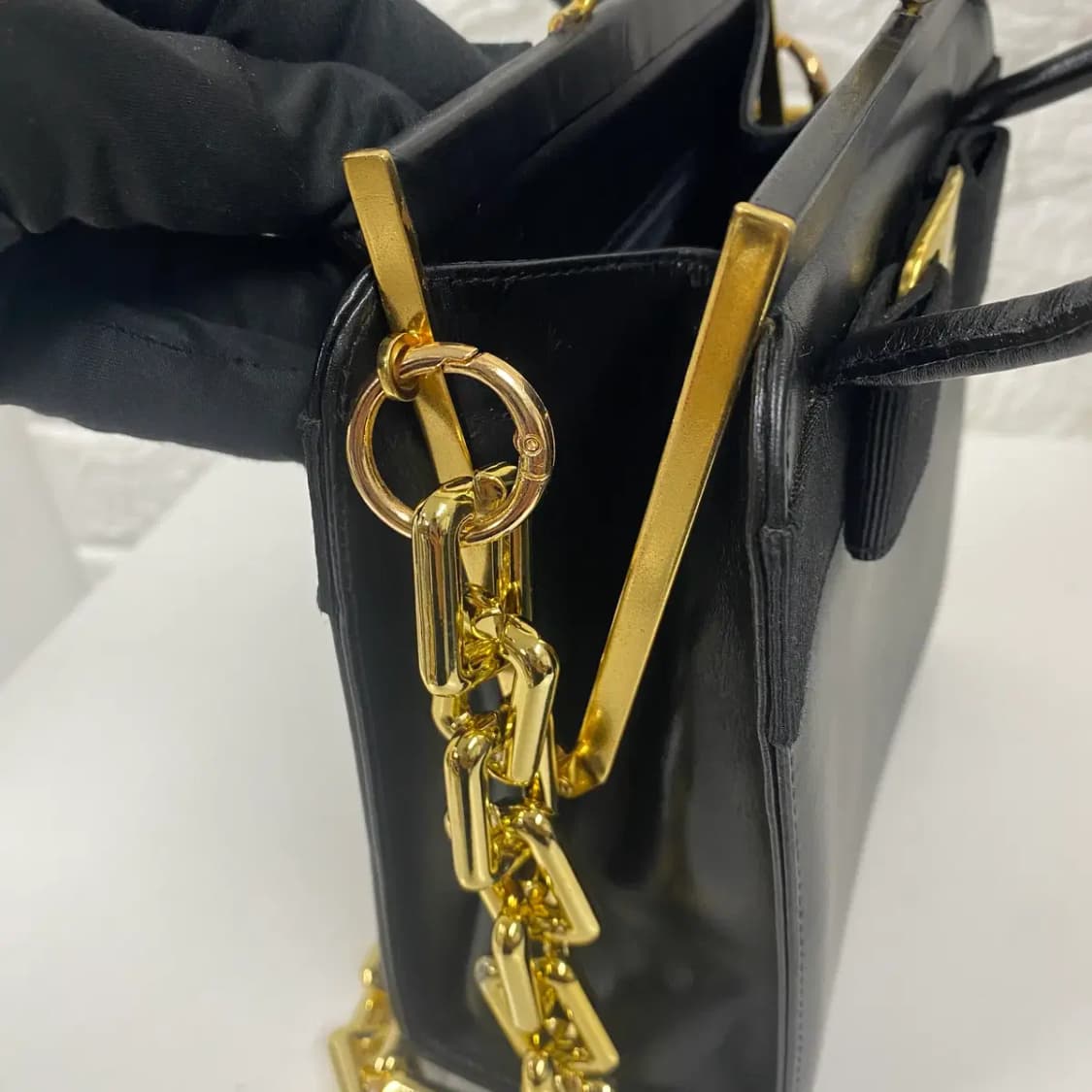 FERRAGAMO / 빈티지 페레가모 블랙 레더 바라보우 미니 핸드백 상품이미지7