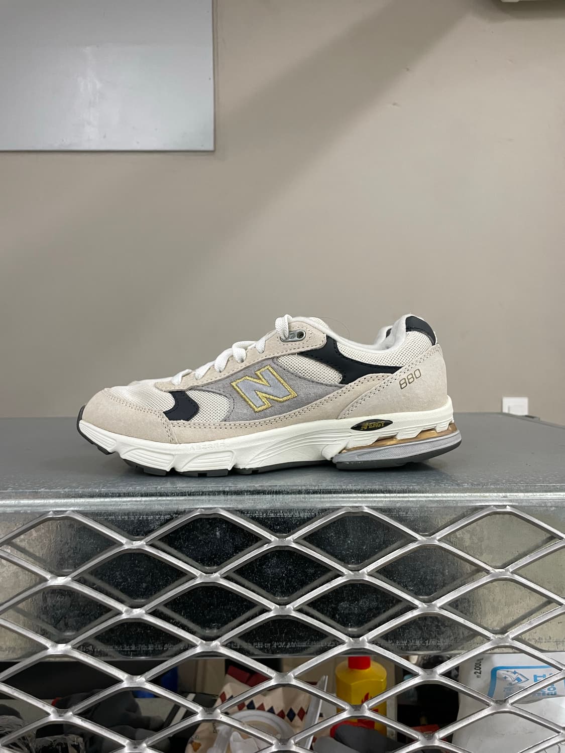 뉴발란스 880 달마시안 235 상품이미지1