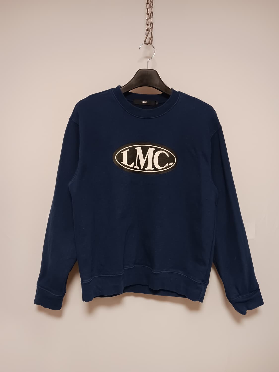 LMC 오발 스웨트셔츠 네이비 상품이미지1