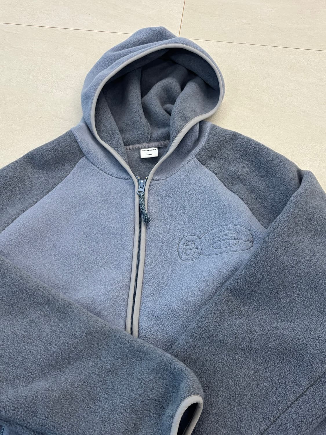 엔조블루스 플리스 집업 후디 (Blue Grey) 상품이미지4