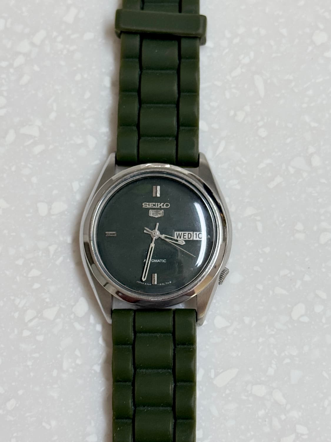 세이코 5 오토매틱 시계 + 고무 다이버 스트랩 상품이미지4