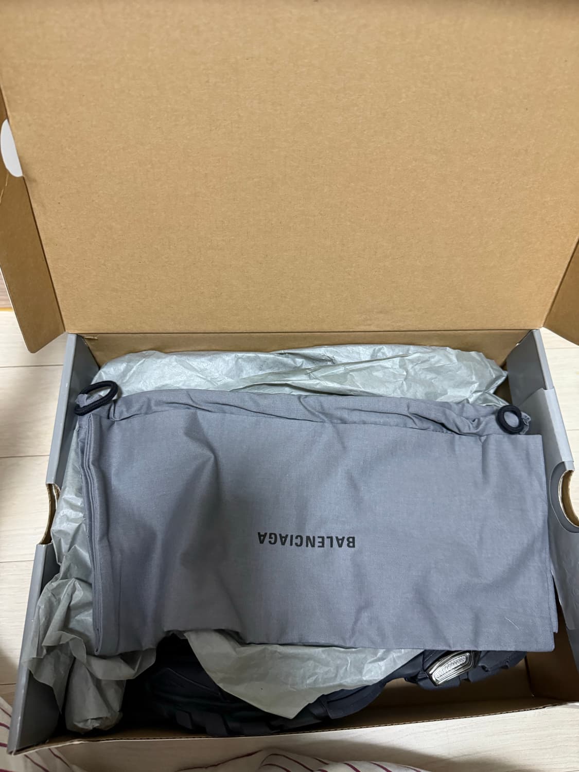 발렌시아가 트랙2 블랙 스니커즈 38 상품이미지6