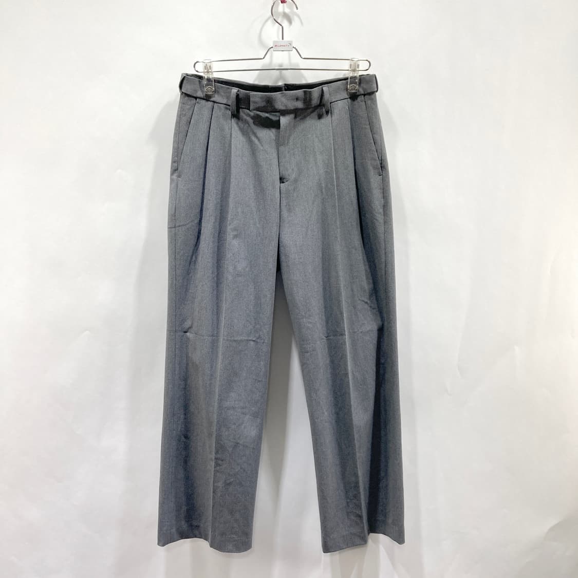 무신사스탠다드 남성 핀턱 슬랙스 31  상품이미지1