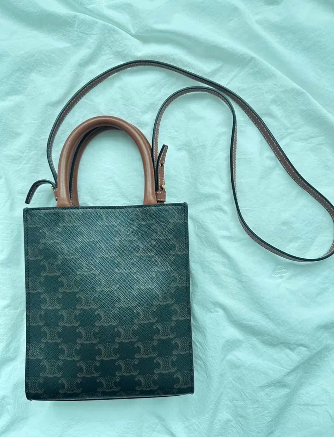 셀린느 카바스백 미니 상품이미지2