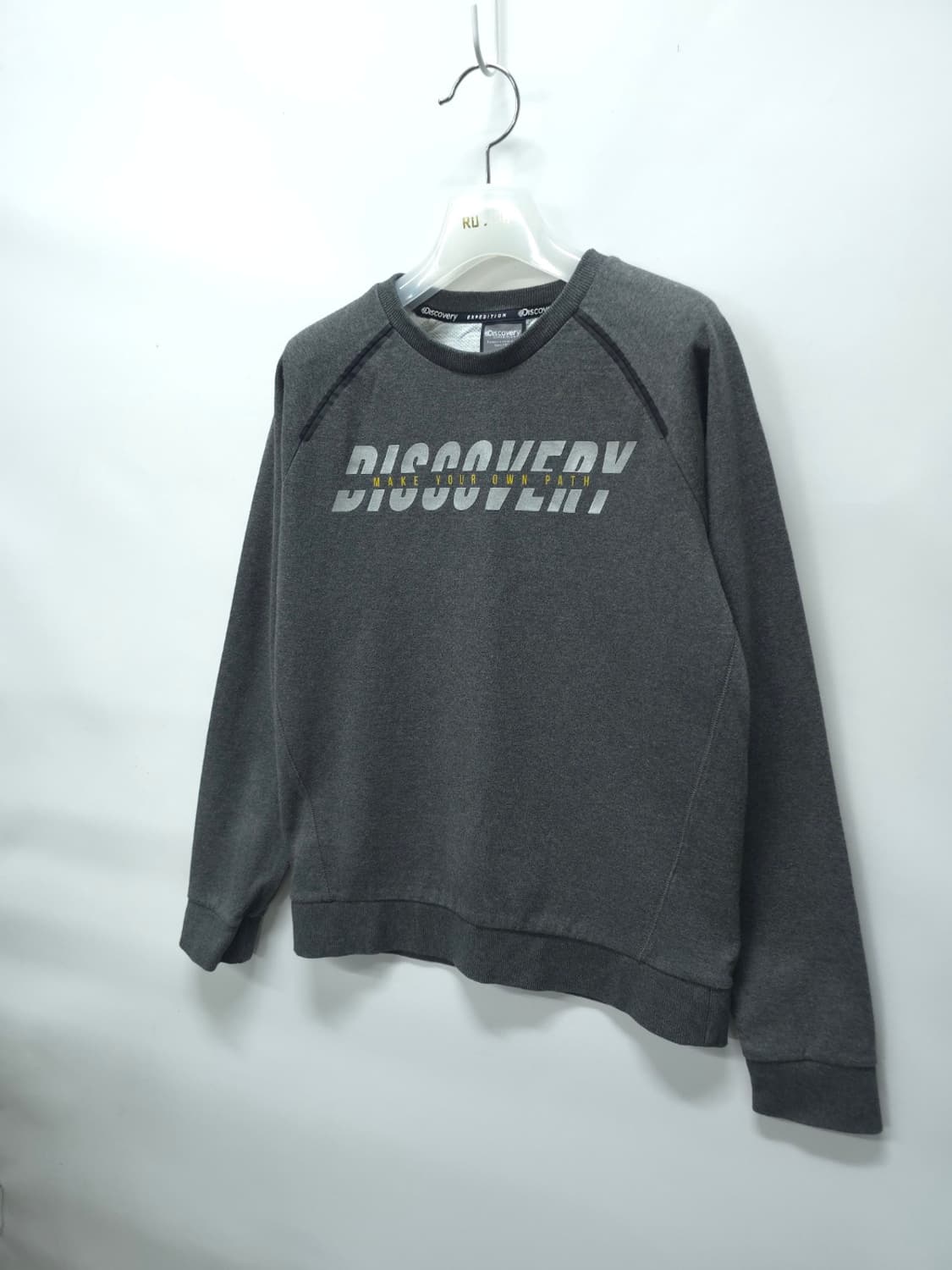 디스커버리 스카치로고 라글란 맨투맨 (55~55반) 상품이미지2