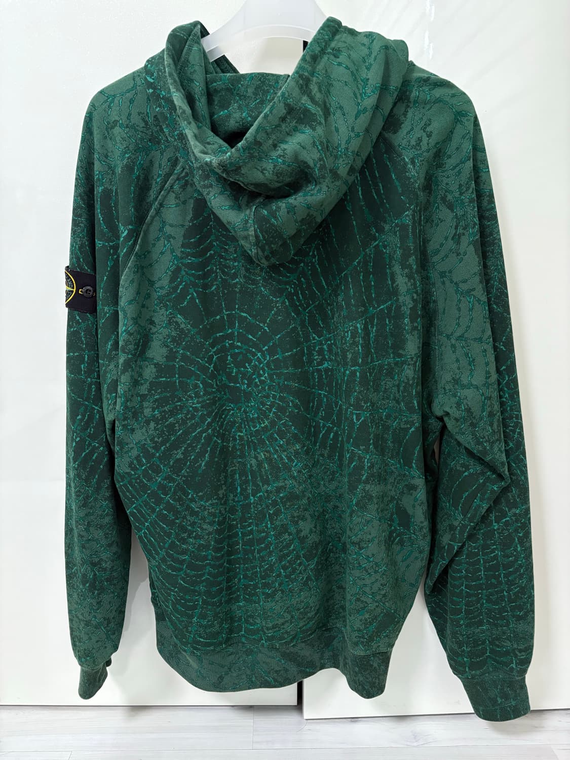 슈프림 스톤아일랜드 후드티 다크크린 상품이미지2