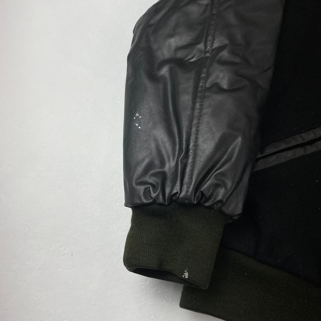 게임 USA 빈티지 자수 레더 암 배색 바시티 자켓 (100) 상품이미지5