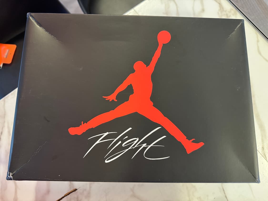 (정품) 조던4 화이트 시멘트 265 팝니다 상품이미지8