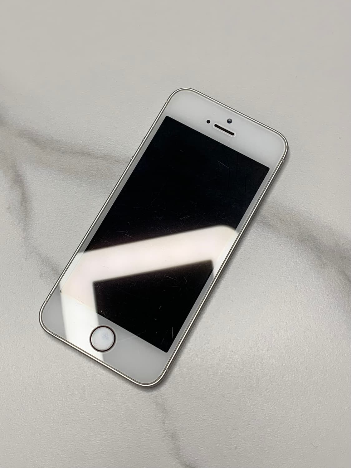 아이폰 se1 실버 상품이미지2