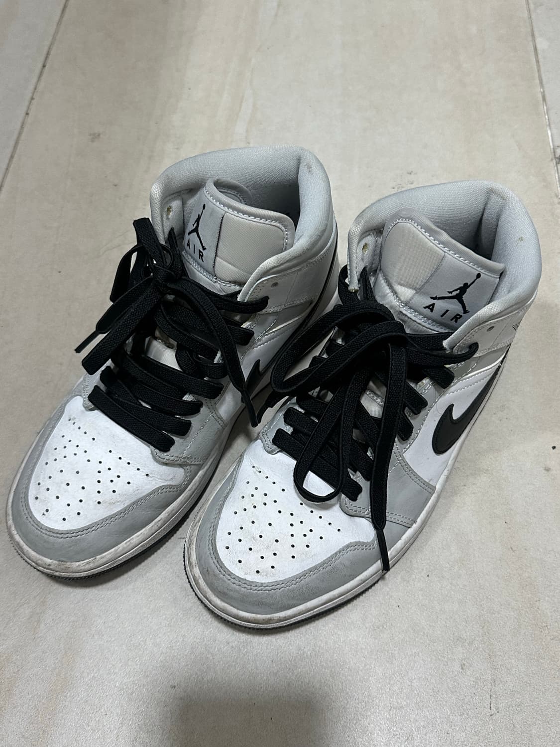 조던1 미드 그레이 포그 w235사이즈 상품이미지2