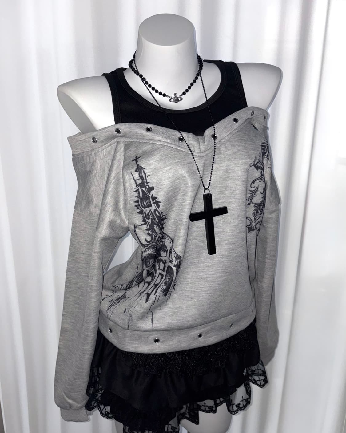 펑크 고딕 쿠로 갸루 맨투맨 레이어드 오프숄더 나나깔 상품이미지2