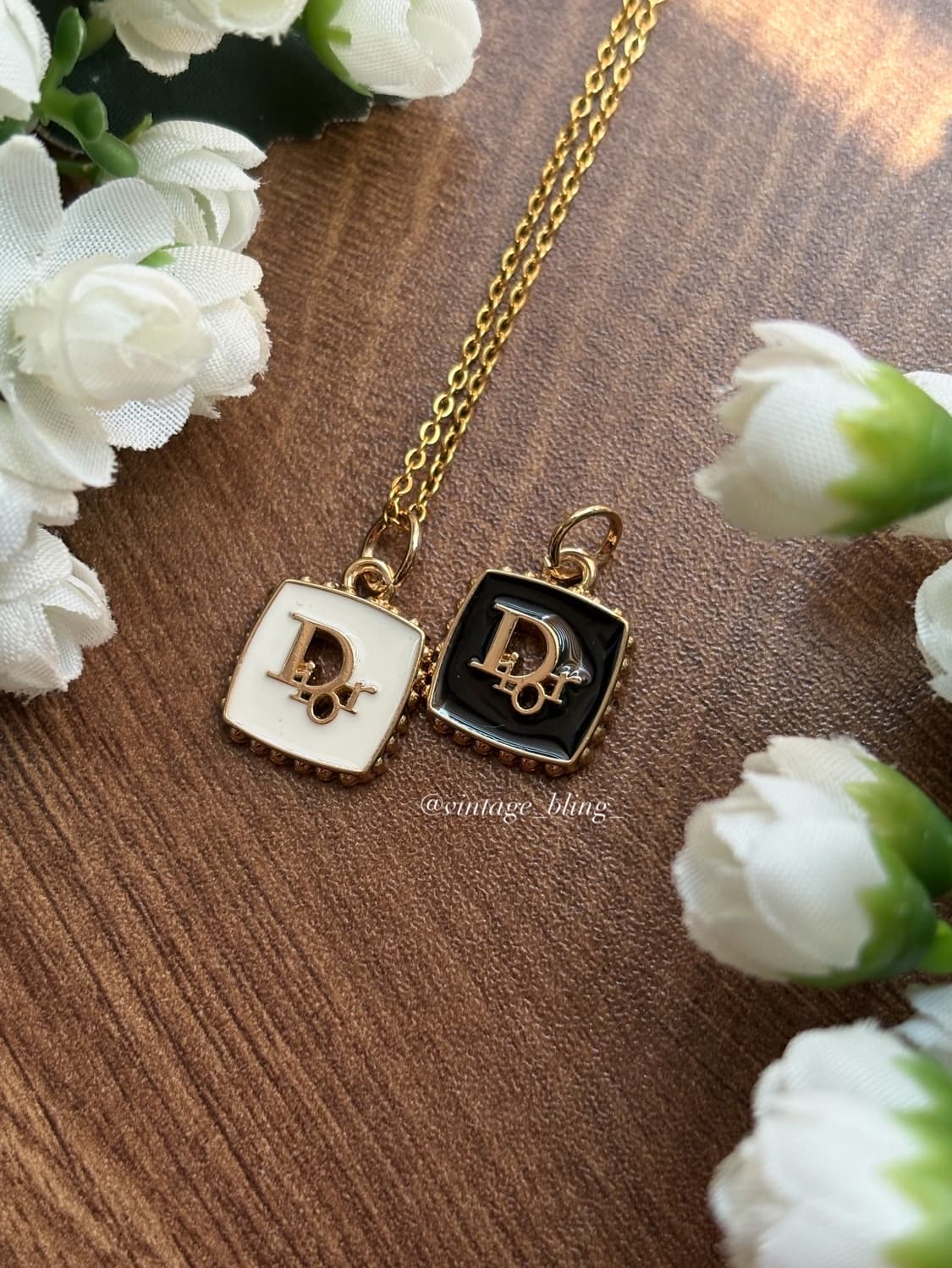 디올 볼드 스퀘어 목걸이 상품이미지2