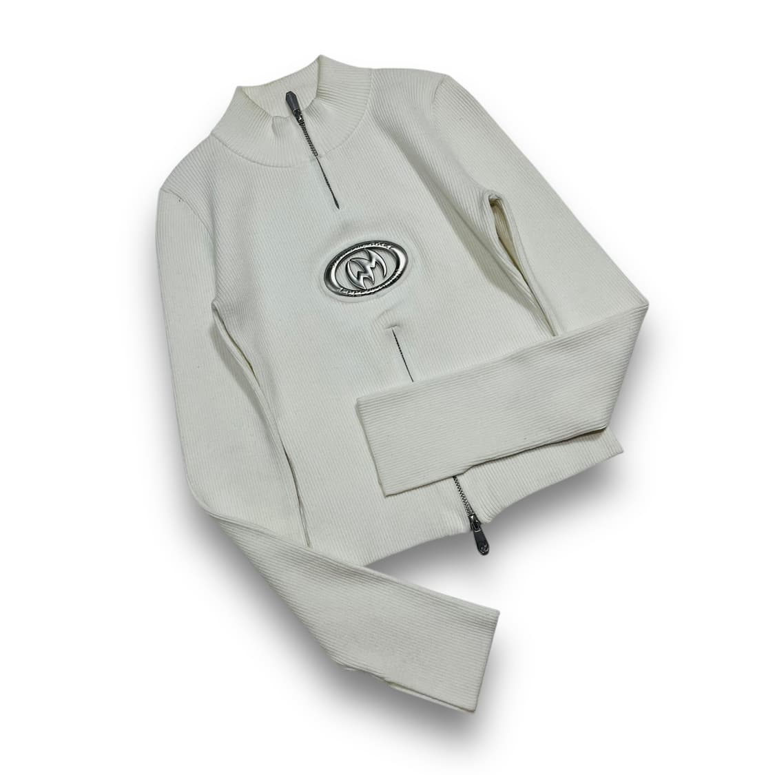 위어드 마켓 미드 엠블럼 슬림 니트 화이트 슬리브리스 상품이미지4