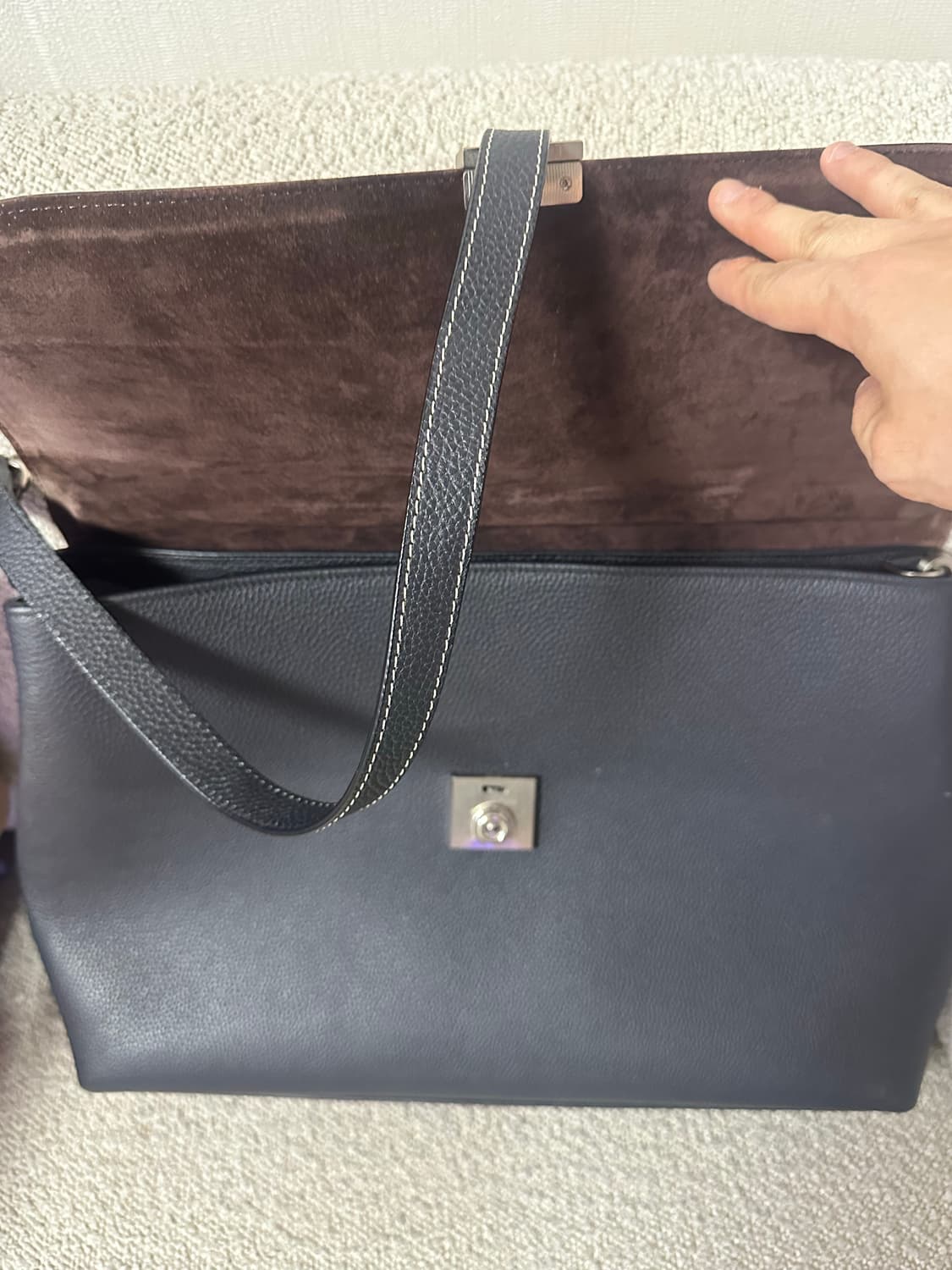 데이비드 앤 헤넬 가죽 서류 가방, 브리프케이스 팝니다 상품이미지4