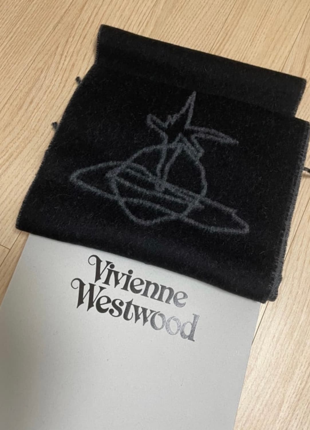 비비안웨스트우드 Vivienne Westwood ORB 머플러 상품이미지1