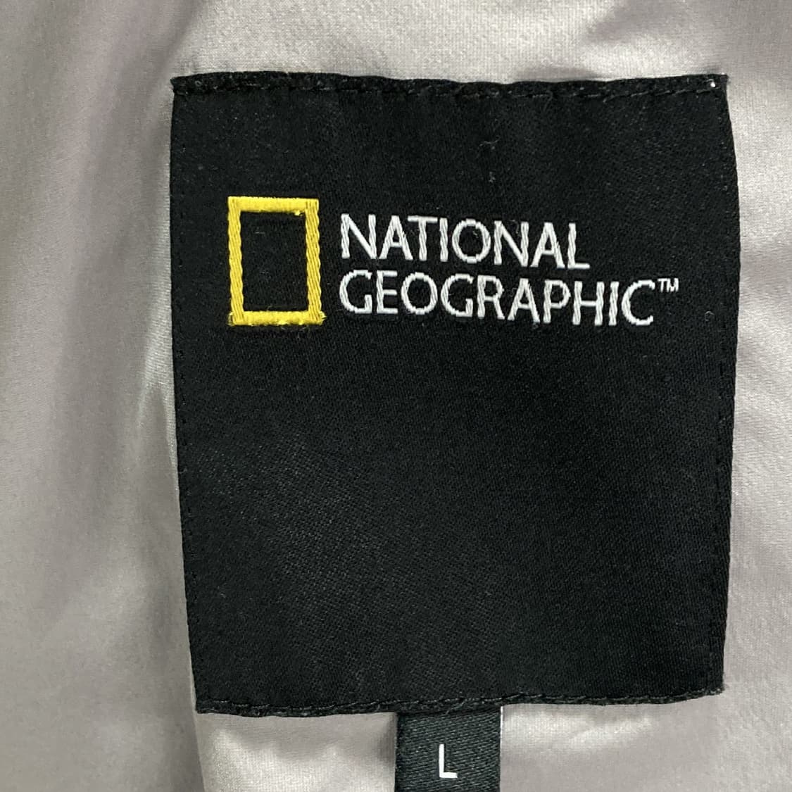 내셔널지오그래픽 남 경량바람막이 100 상품이미지4