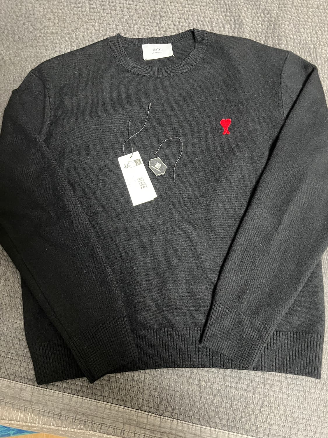 아미 스몰 로고 울 니트 블랙  상품이미지3