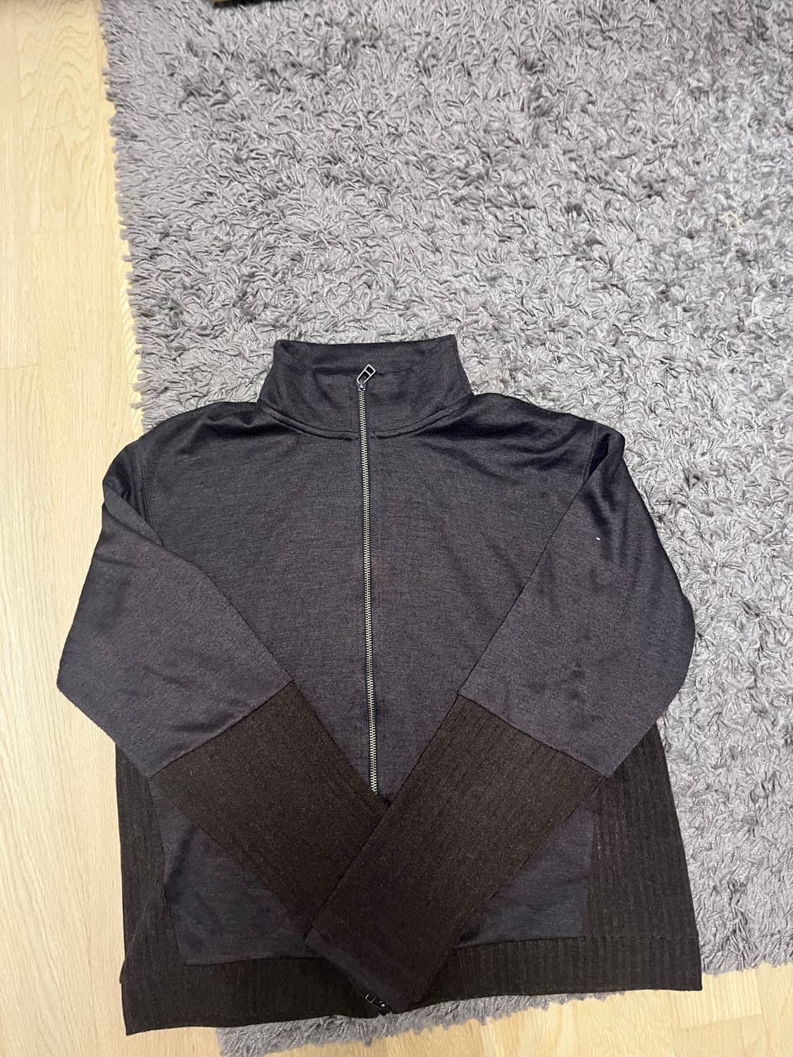 해칭룸 더블 슬리브 집업 가디건 상품이미지1