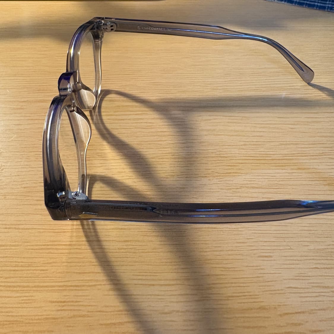 애쉬컴팩트 타르 46 웜그레이 상품이미지2