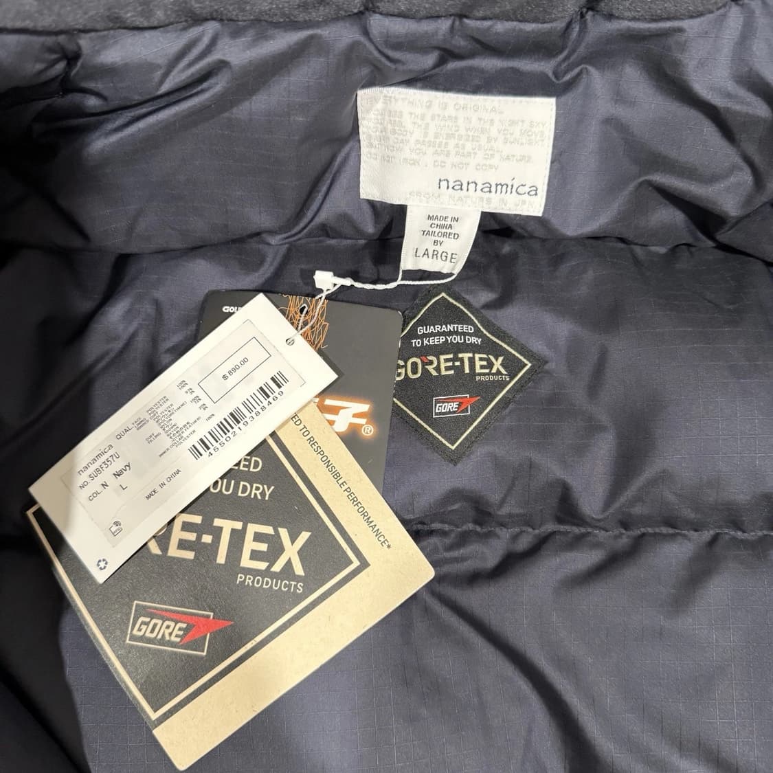 나나미카 고어텍스 다운코트 L 블랙 새제품 상품이미지5