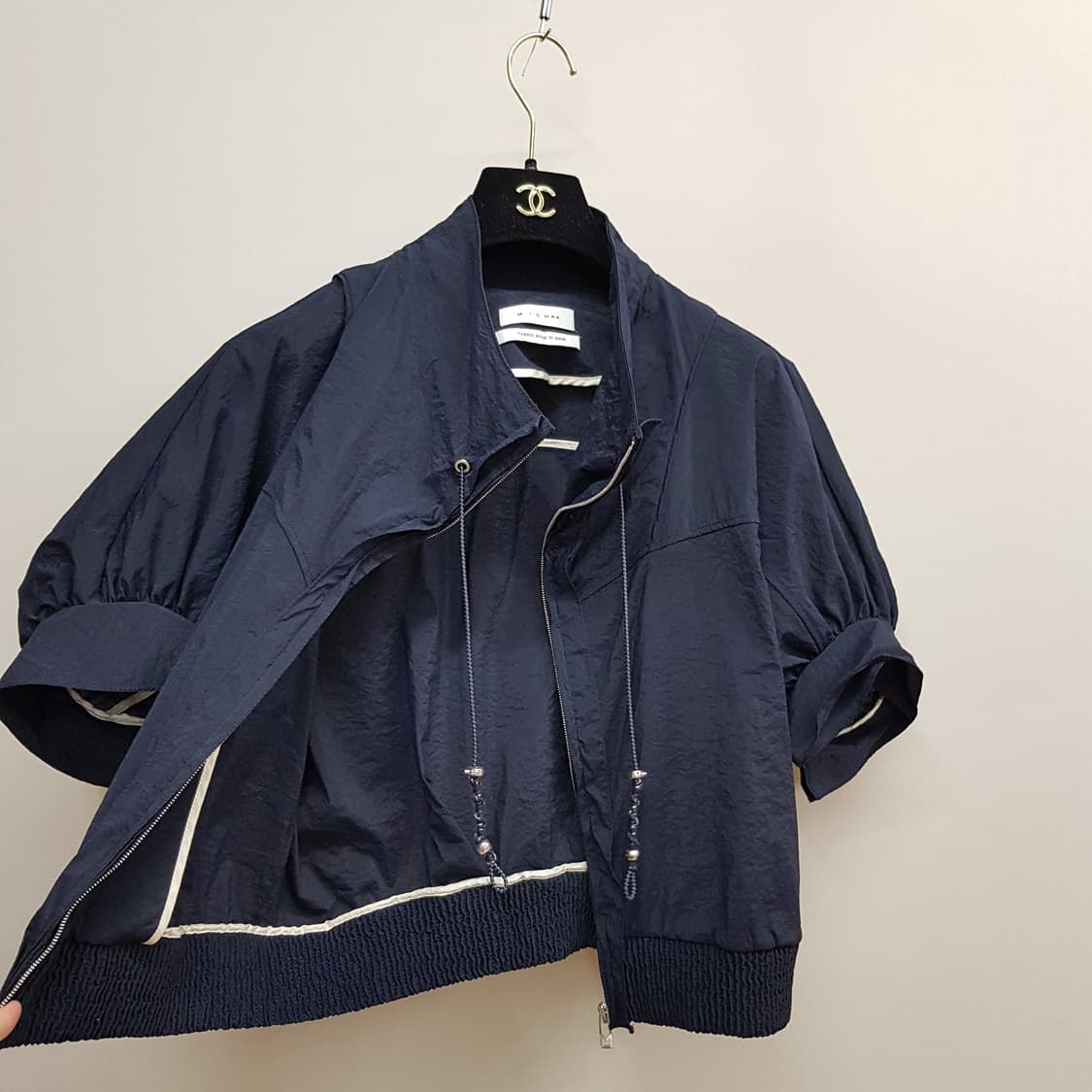 미샤 MICHAA 2022 반팔 블루종 자켓 94-94-165사이즈 상품이미지5