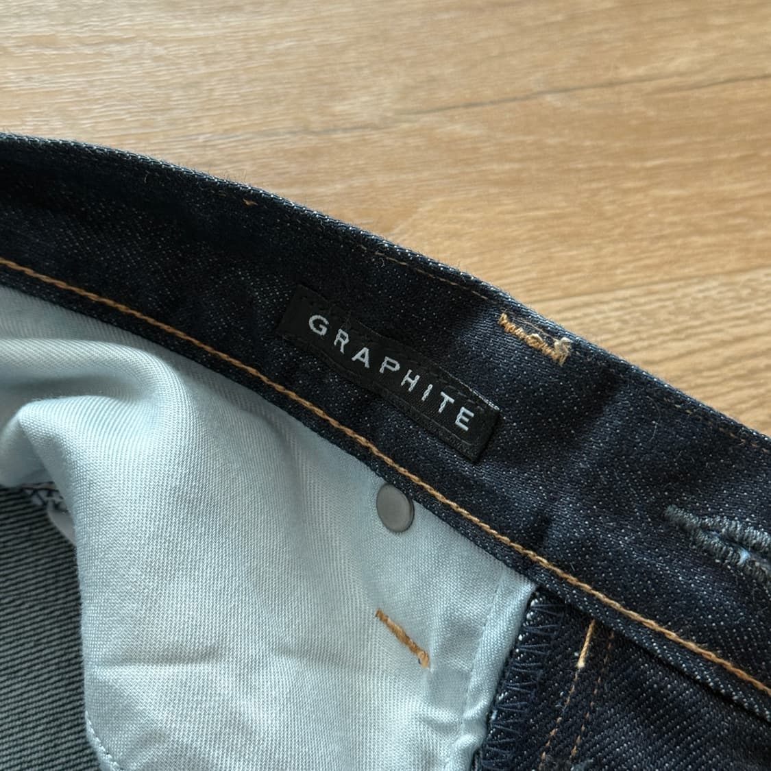 👖 쿠로 그래파이트 데님 팬츠 상품이미지8