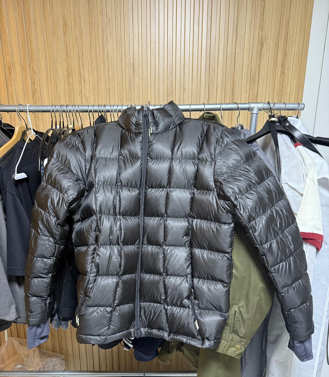 999휴머니티 모듈러 라이트 구스 퍼퍼 블랙 2사이즈 상품이미지1