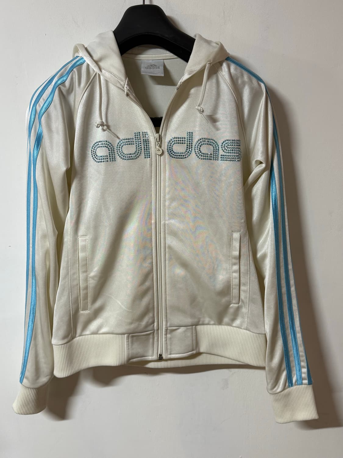 희귀) 아디다스 y2k 크림 유광 트랙 후드집업 삼선 져지 여성핏 상품이미지2