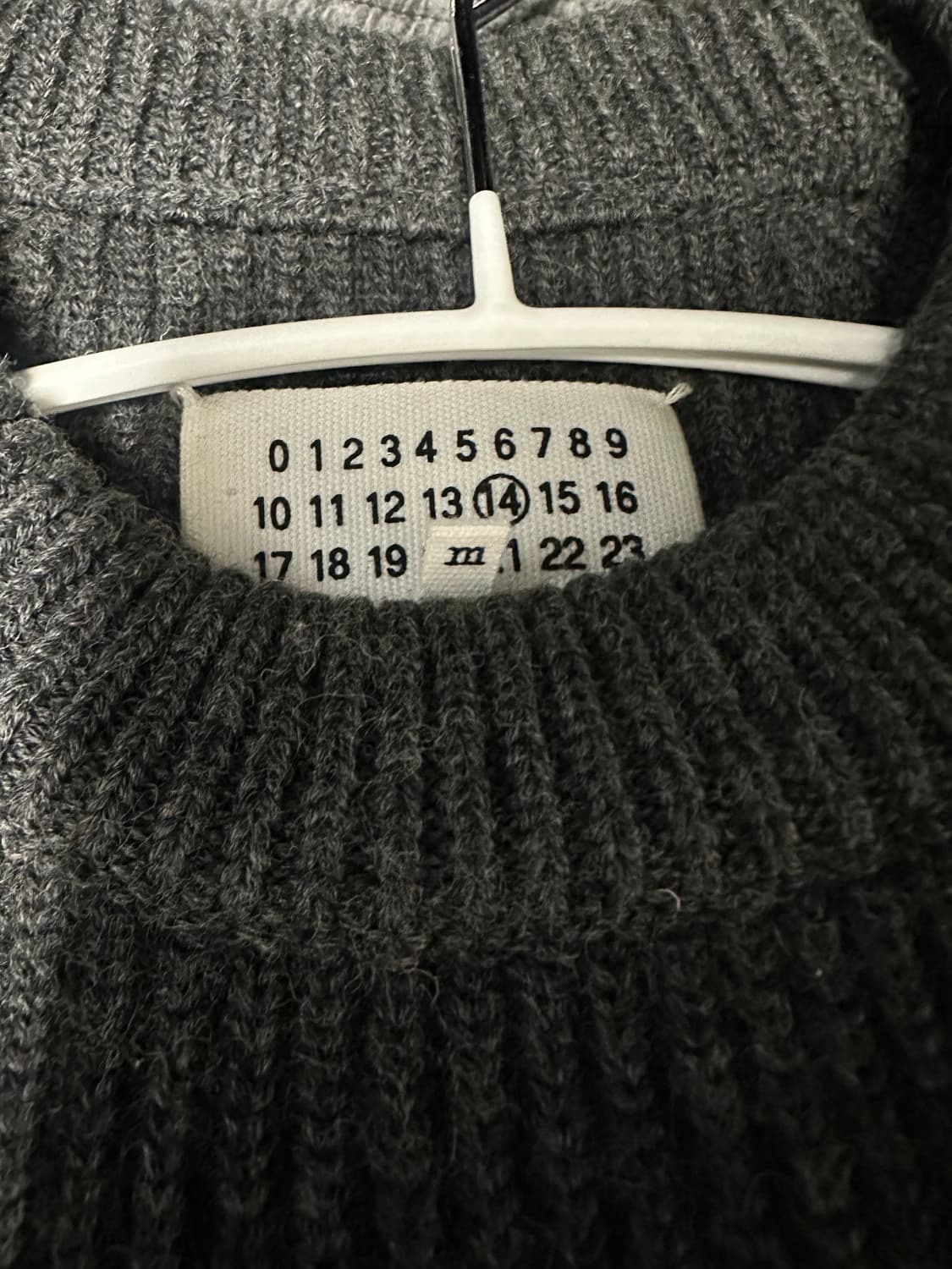 마르지엘라 라나 울 스웨터 m 상품이미지3